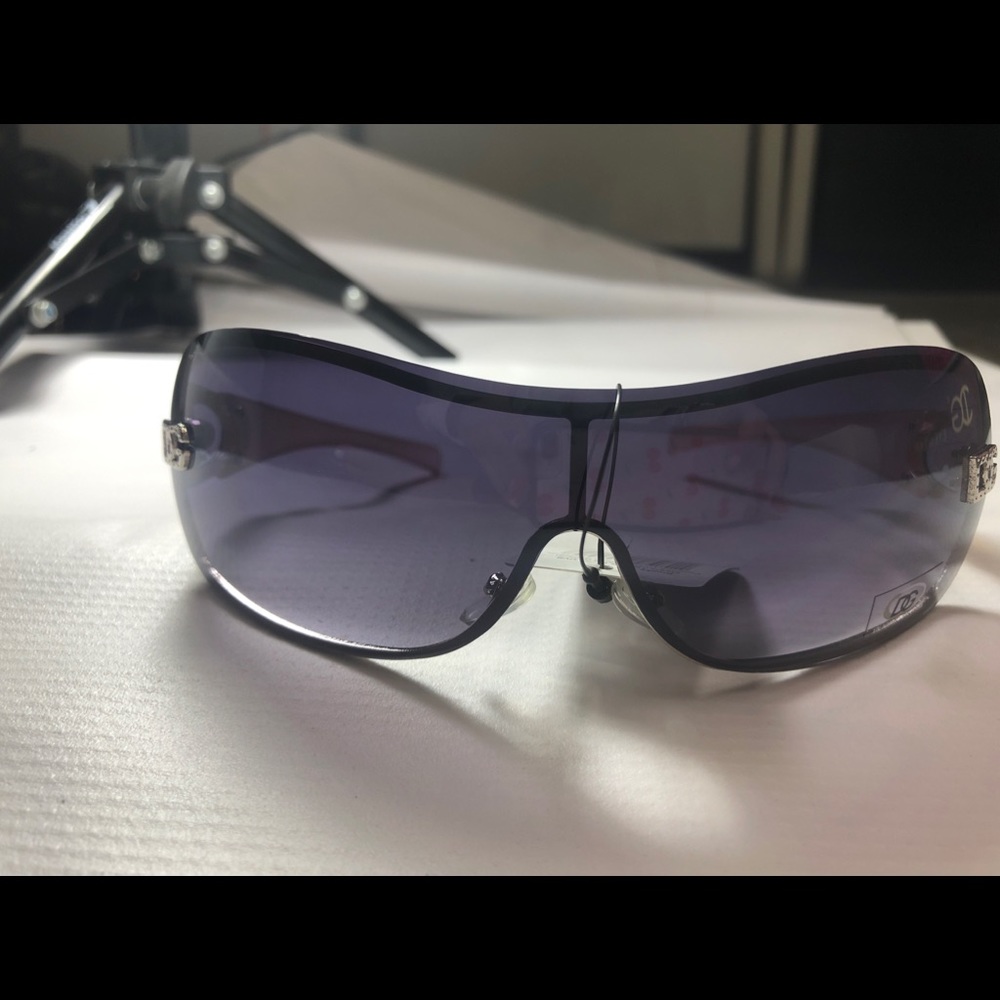 2000s style sunglasses